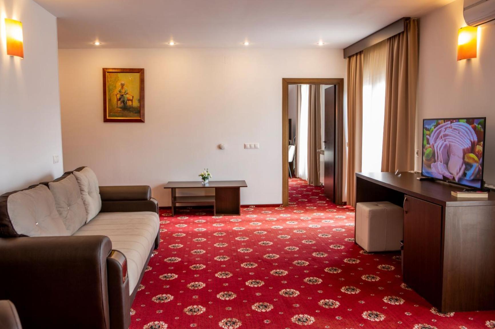 Hotel La Dolce Vita Zărneşti Zimmer foto